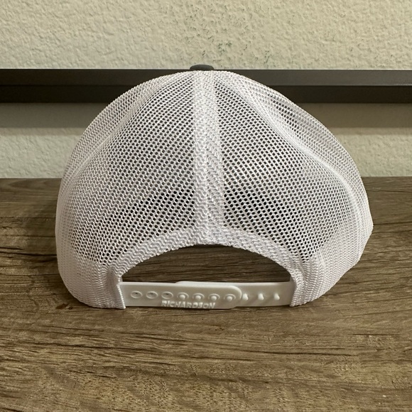 Hat - Picture 3 of 3